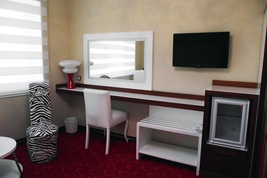 Ismira Hotel Ankara Ancara Quarto foto
